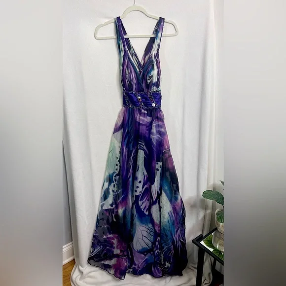 Multicolor Butterfly Design Floor Length Fit And Flare Dress | Color: Blue/Purple | Size: 6 | Pm-81196699's Closet Multicolor Butterfly Design Floor Length Fit And Flare Dress | Color: Blue/Purple | Size: 6 | Pm-81196699's Closet